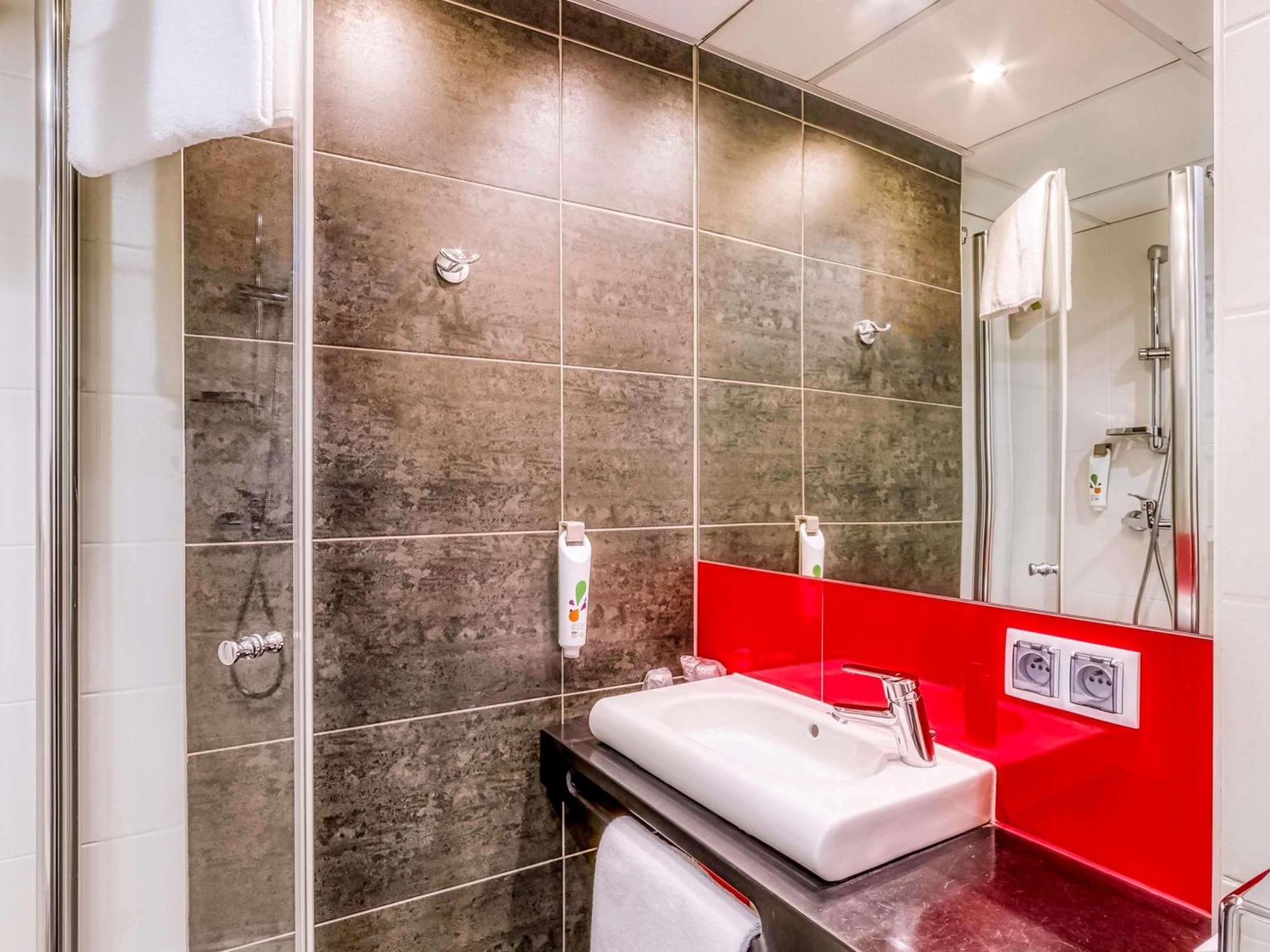 Отель Ibis Styles Bielsko Biala Экстерьер фото