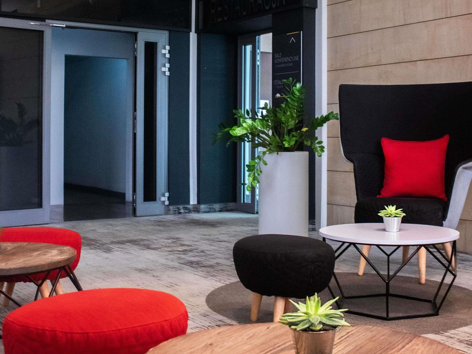 Отель Ibis Styles Bielsko Biala Экстерьер фото