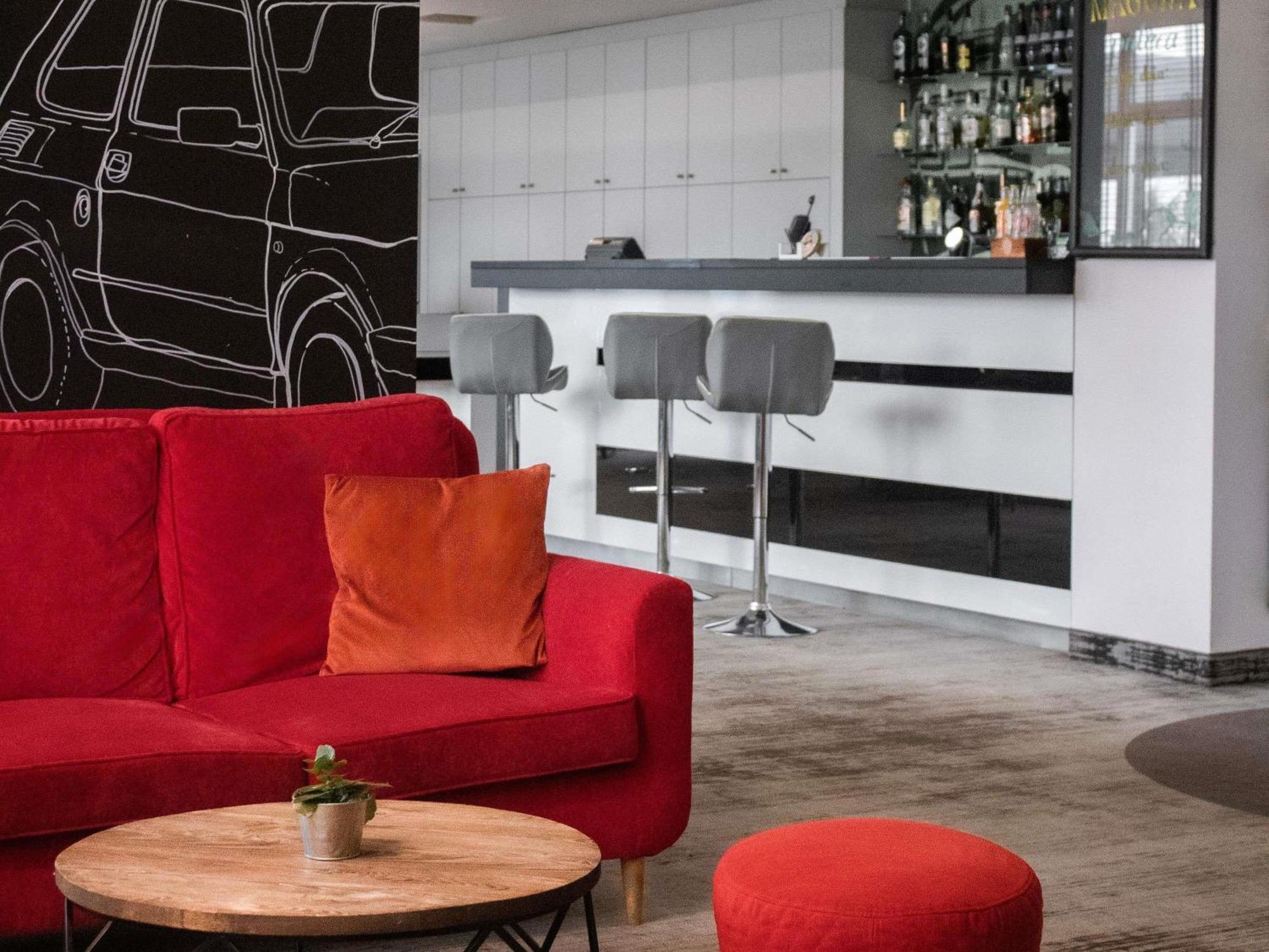 Отель Ibis Styles Bielsko Biala Экстерьер фото