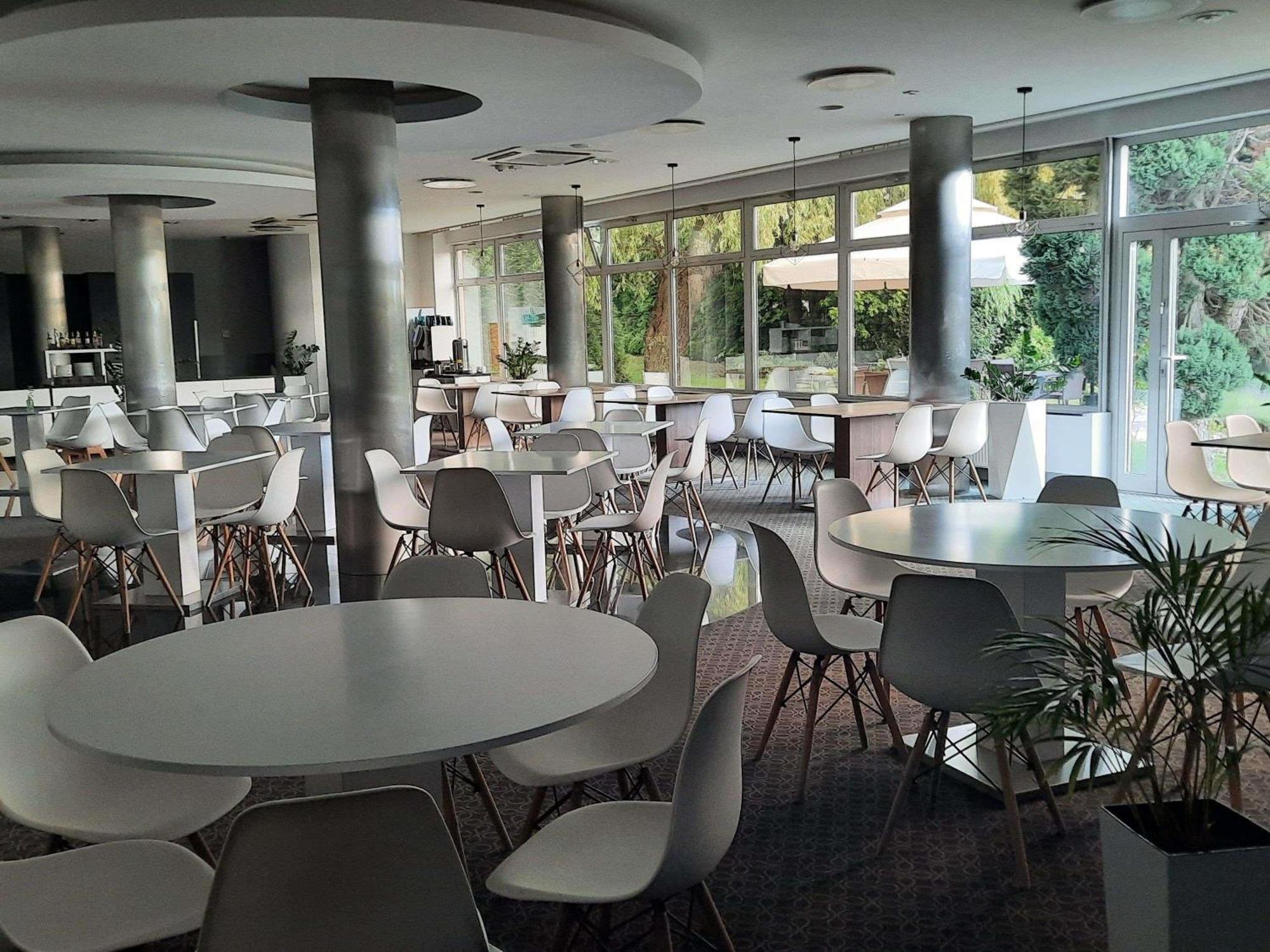 Отель Ibis Styles Bielsko Biala Экстерьер фото